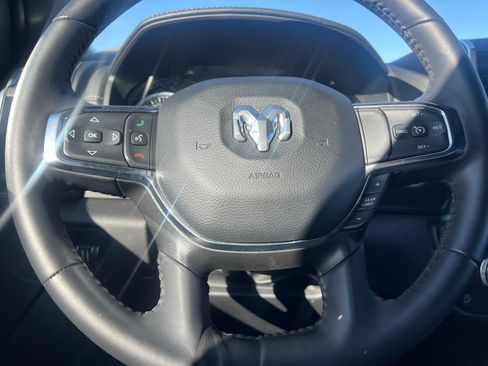 Used 2024 RAM 1500 Laramie Limited image 31