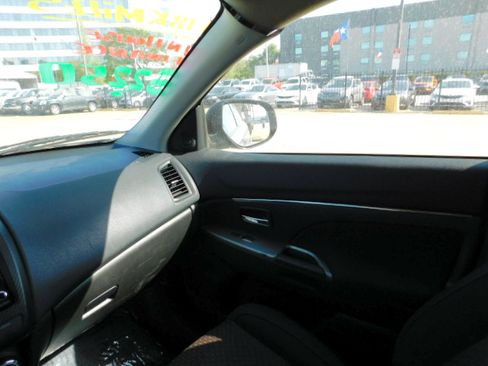 Used 2018 Mitsubishi Outlander Sport ES image 20