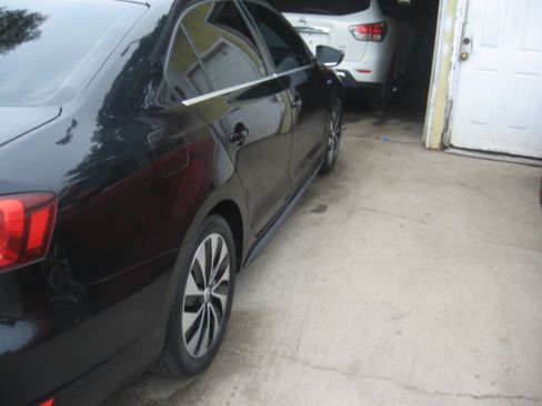 Used 2013 Volkswagen Jetta Hybrid Sedan FWD image 4