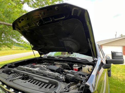Used 2022 Chevrolet Silverado 3500 LTZ image 62