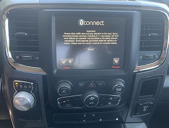 Used 2015 RAM 1500 2WD Crew Cab Sport image 34