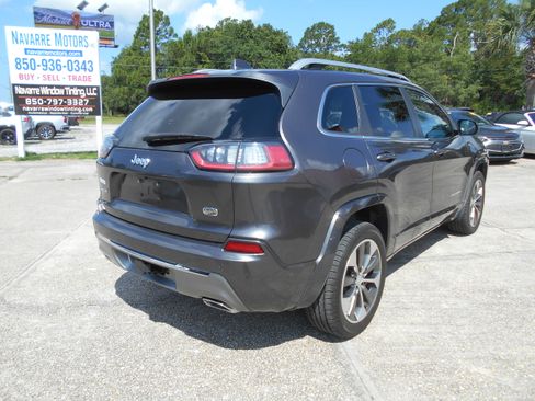Used 2019 Jeep Cherokee 4WD Overland image 5