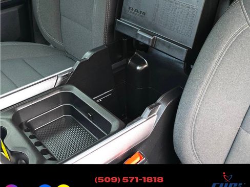 Used 2022 RAM 1500 image 13
