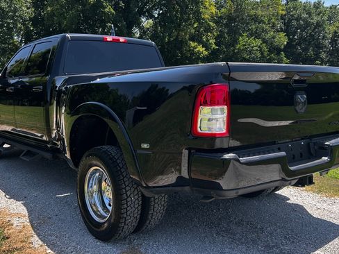 Used 2024 RAM 3500 4x4 Crew Cab Big Horn DRW image 7