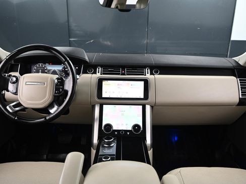 Used 2018 Land Rover Range Rover Supercharged image 17