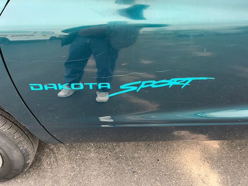 Used 1997 Dodge Dakota Sport image 15