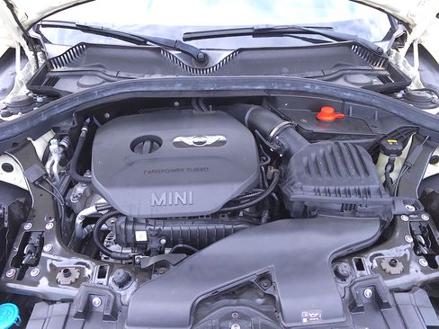 Used 2017 MINI Cooper Clubman image 40