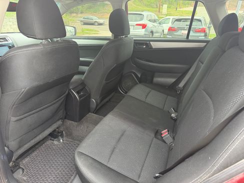 Used 2015 Subaru Outback 2.5i Premium AWD/4WD image 12