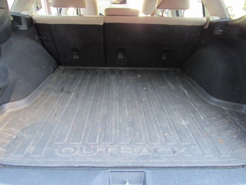 Used 2015 Subaru Outback 2.5i Premium AWD/4WD image 14