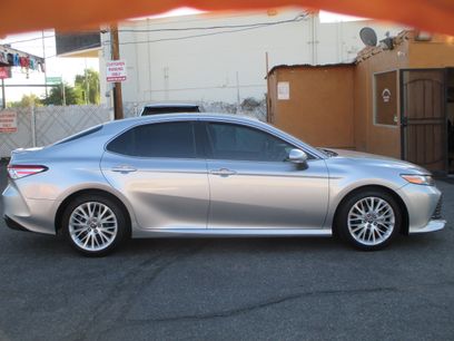 Used 2018 Toyota Camry XLE