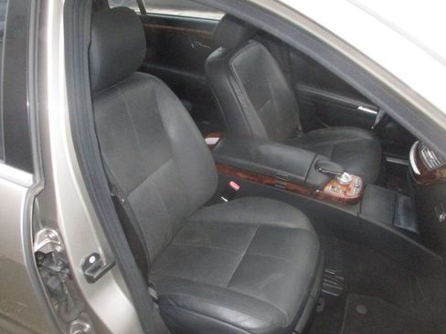 Used 2007 Mercedes-Benz S 550 image 16
