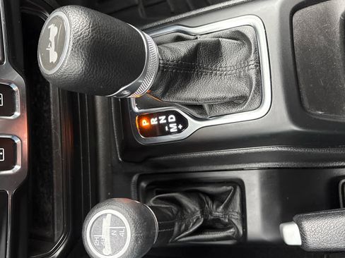 Used 2021 Jeep Wrangler Sport w/ LED Headlamp & Fog Lamp Group image 20