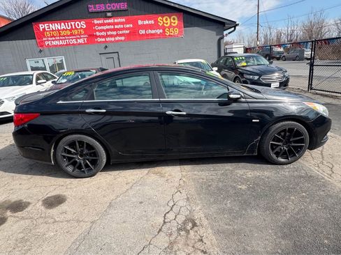 Used 2011 Hyundai Sonata FWD image 4