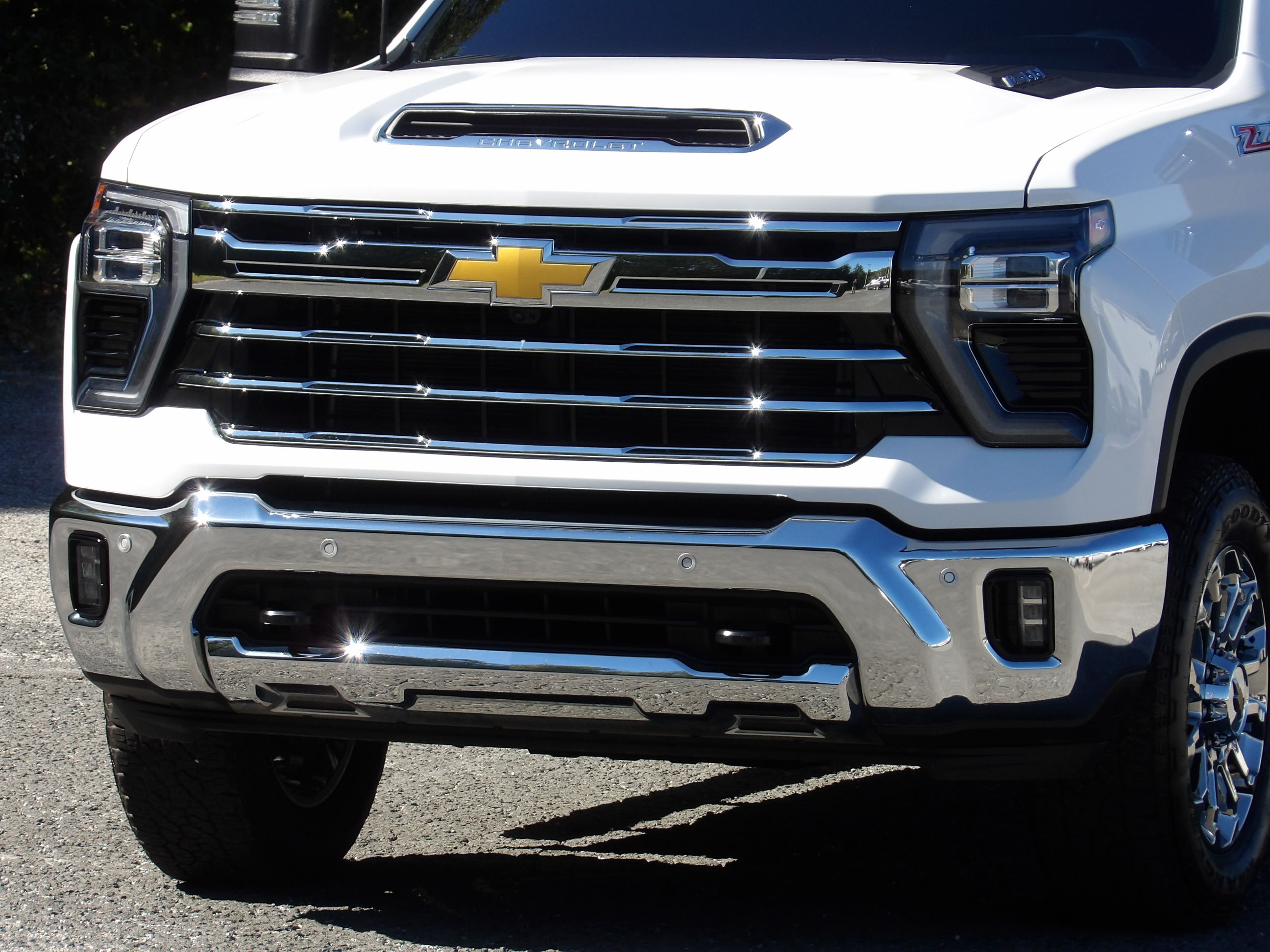 Used 2026 Chevrolet Silverado 2500 4x4 Crew Cab LTZ image 12