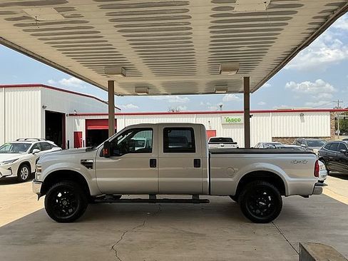 Used 2010 Ford F250 4x4 Crew Cab XLT w/ Texas Ed. image 8