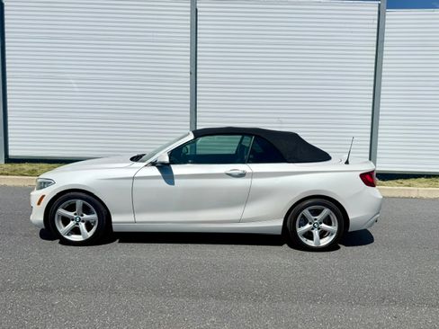 Used 2016 BMW 228i Convertible RWD image 7