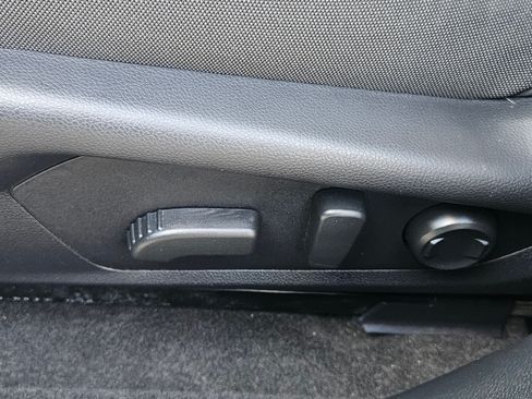 Used 2026 Subaru Crosstrek 2.5i Premium image 17