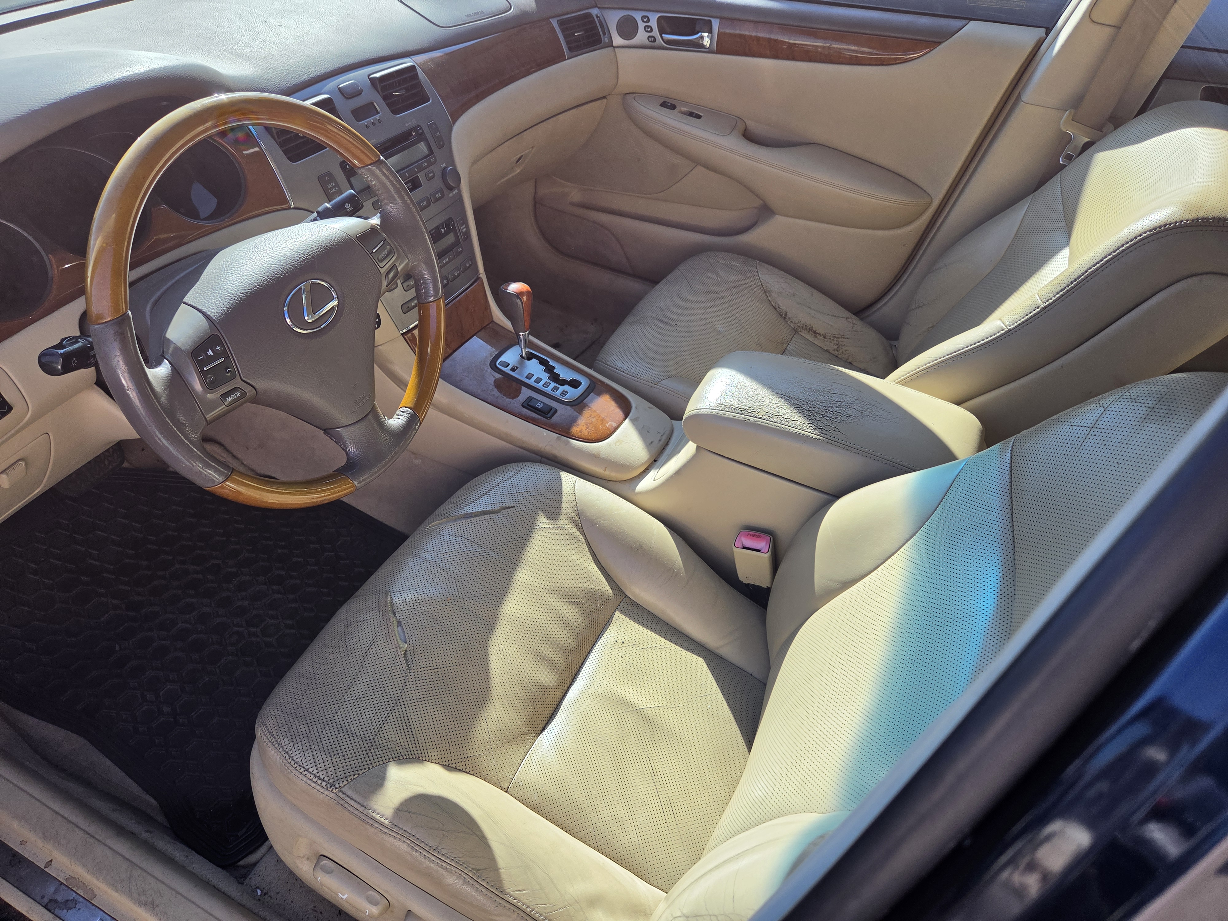 Used 2005 Lexus ES 330 UNAVAIL FWD image 5