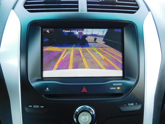 Used 2014 Ford Explorer FWD XLT image 18