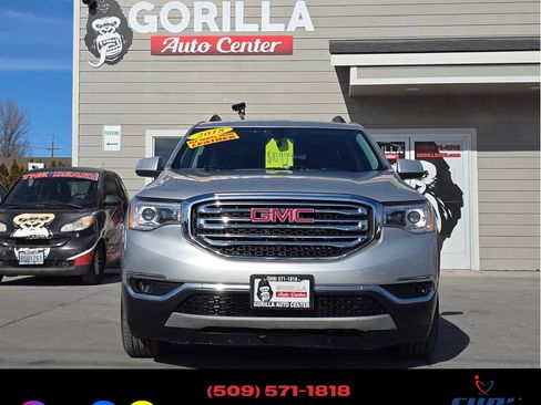 Used 2018 GMC Acadia SLT image 2