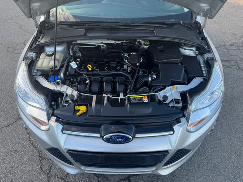 Used 2012 Ford Focus SE image 25
