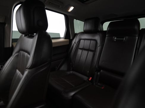 Used 2020 Land Rover Range Rover Sport HSE image 38