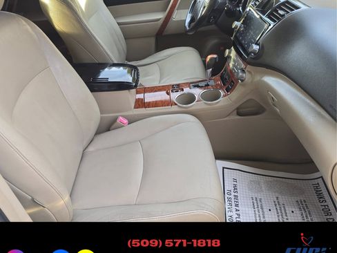 Used 2009 Toyota Highlander Limited image 26