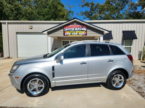 Used 2012 Chevrolet Captiva Sport FWD LT w/ 1LT image 1