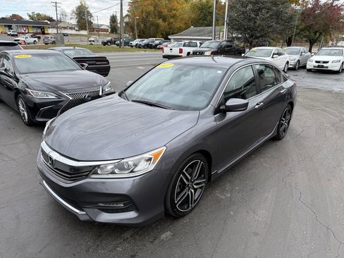 Used 2017 Honda Accord Sport image 1