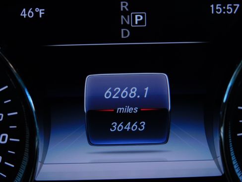 Used 2018 Mercedes-Benz E 300 image 29