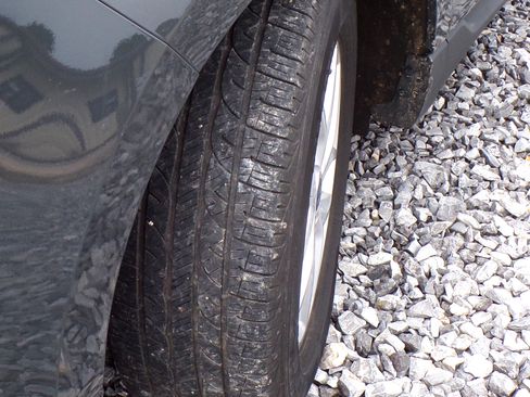 Used 2021 Ford Edge SEL image 14