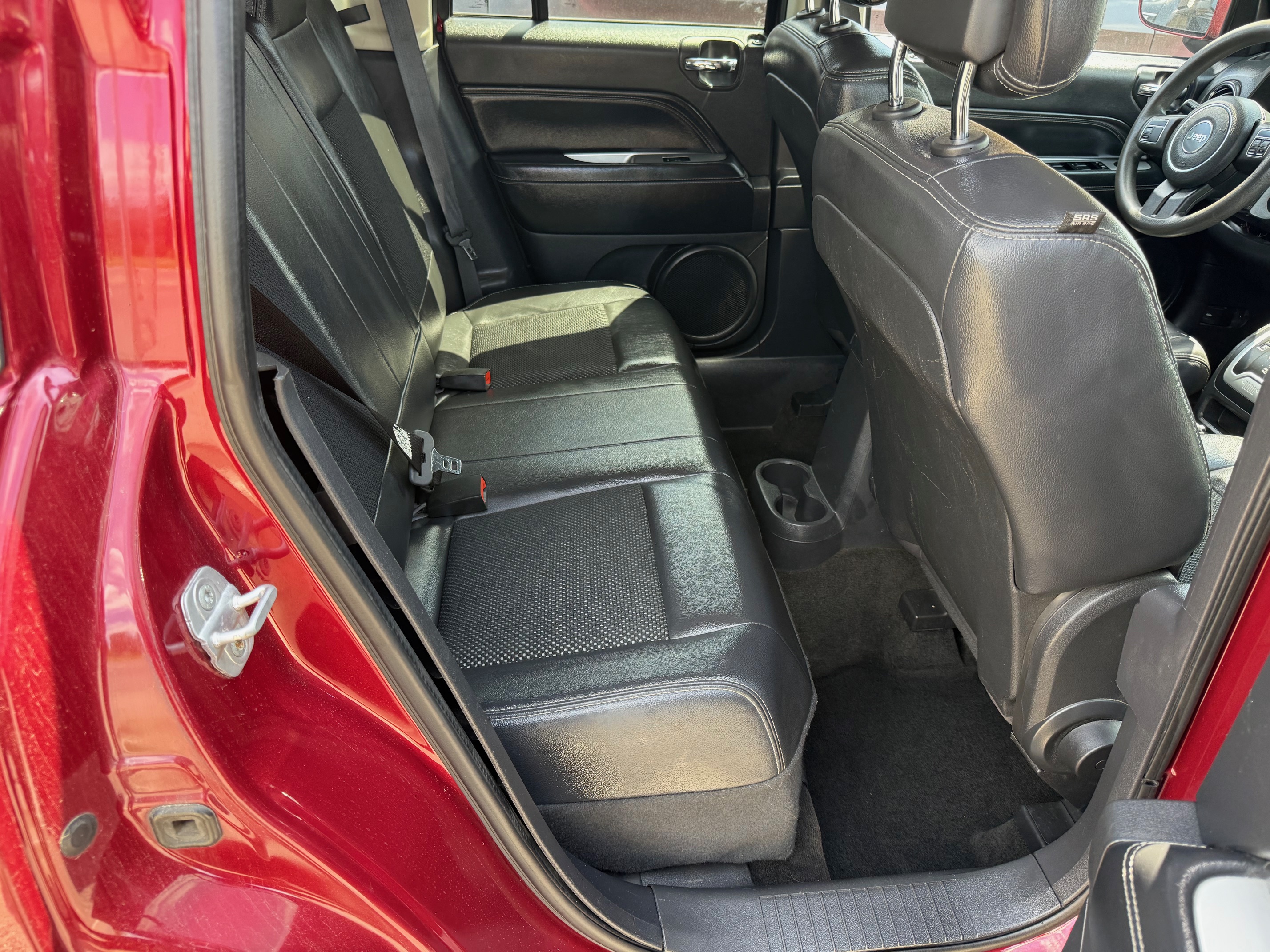 Used 2014 Jeep Compass 4WD image 11