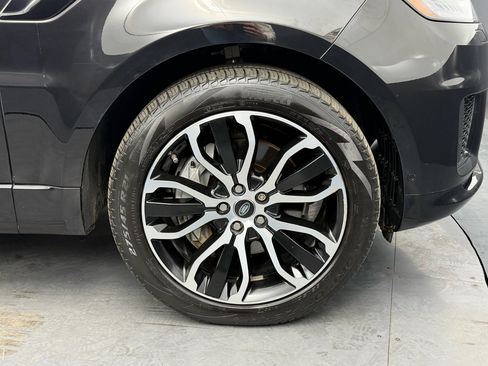 Used 2020 Land Rover Range Rover Sport HSE image 13