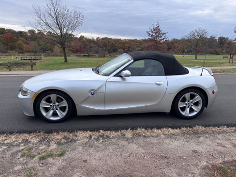 Used 2006 BMW Z4 3.0i image 31