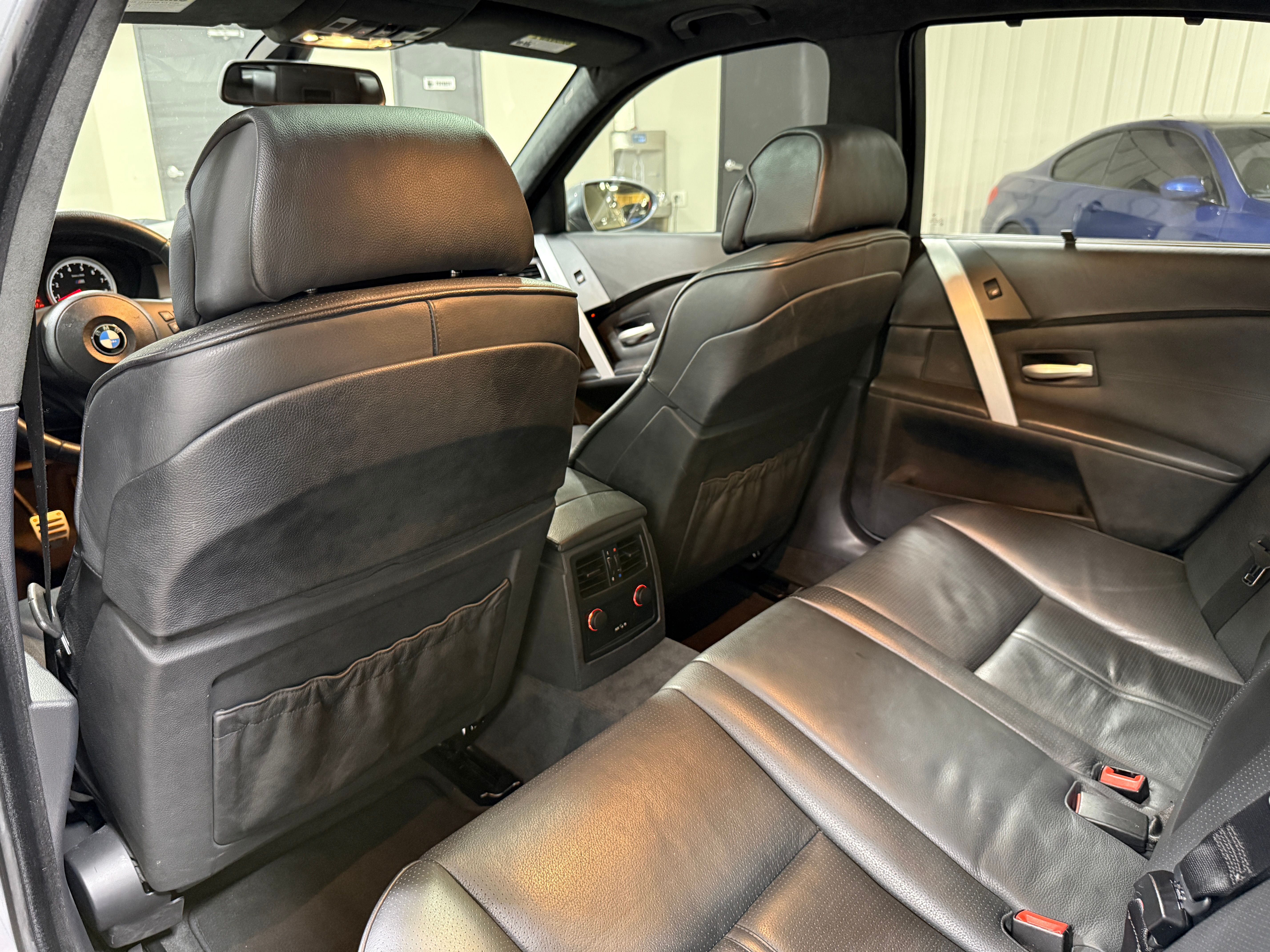 Used 2007 BMW M5 RWD image 30