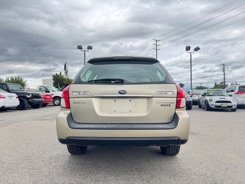 Used 2008 Subaru Outback 2.5i Wagon AWD/4WD image 5