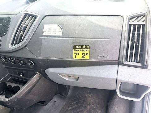Used 2018 Ford Transit 250 138 RWD image 12