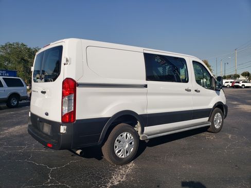 Used 2024 Ford Transit 250 image 6