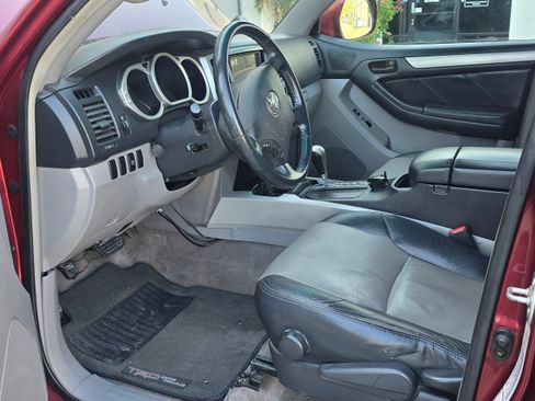 Used 2005 Toyota 4Runner Sport image 24