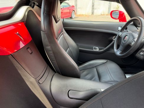 Used 2007 Pontiac Solstice GXP Convertible RWD image 13