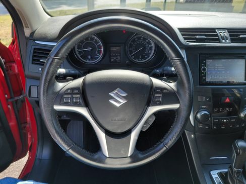 Used 2012 Suzuki Kizashi Sport SLS image 16