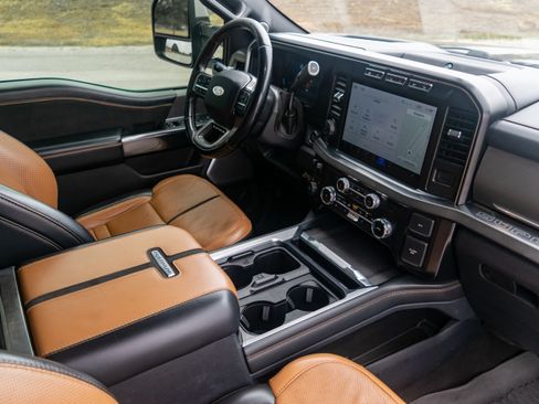 Used 2024 Ford F250 image 26