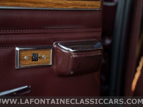 Used 1991 Jeep Grand Wagoneer image 87