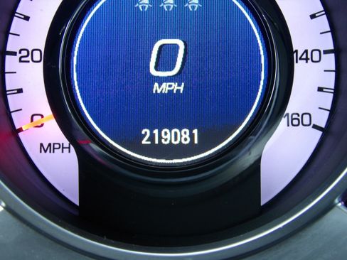 Used 2012 Cadillac SRX Luxury image 7