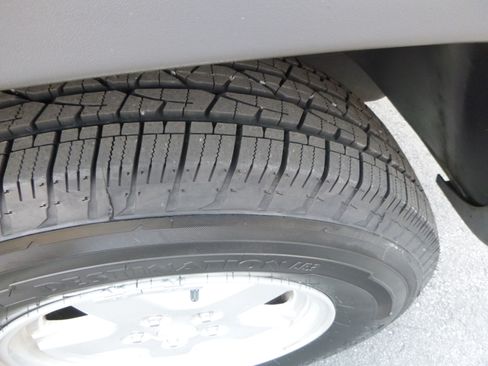 Used 2006 Jeep Liberty Sport image 10