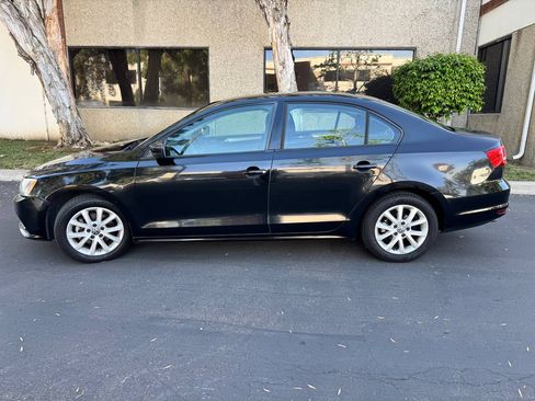 Used 2015 Volkswagen Jetta SE image 14