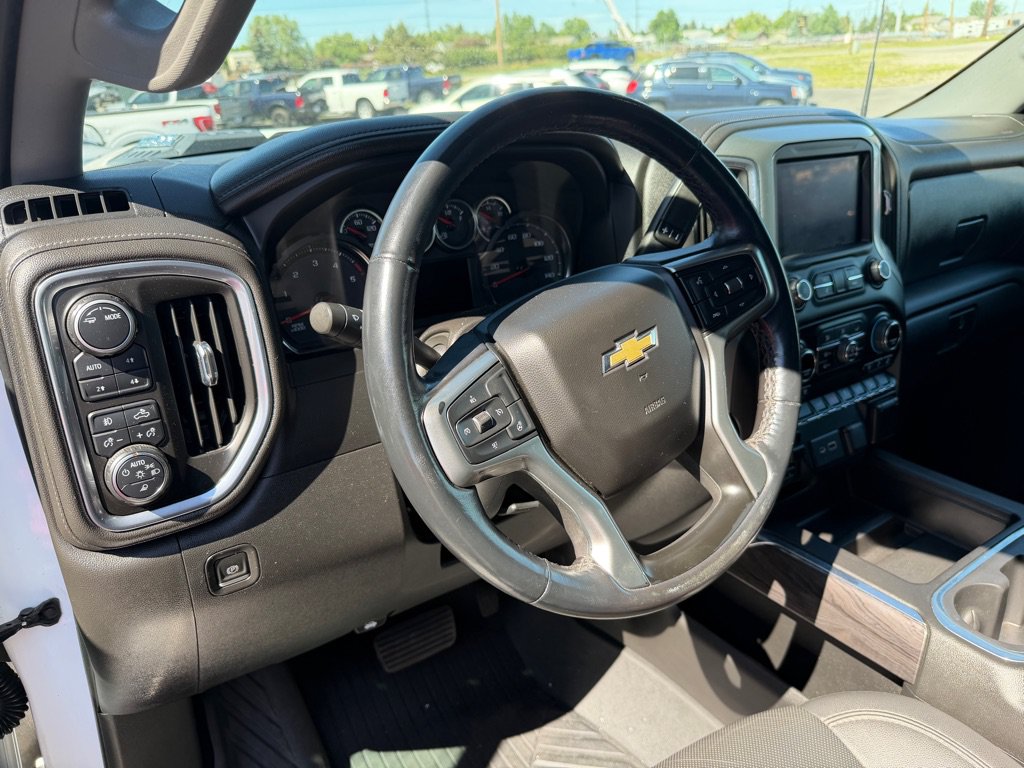 Used 2022 Chevrolet Silverado 3500 LTZ AWD/4WD image 14