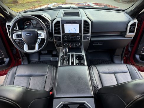 Used 2019 Ford F150 Lariat image 25