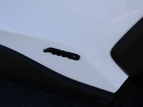 Used 2022 Toyota RAV4 XLE image 12