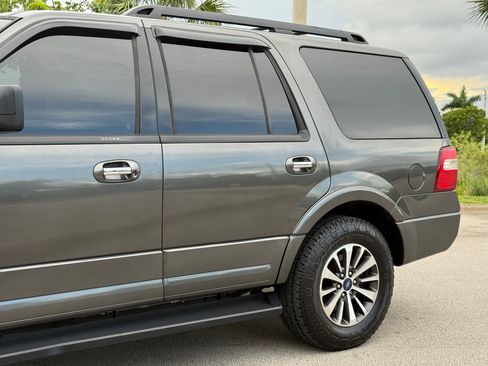 Used 2016 Ford Expedition 2WD image 29